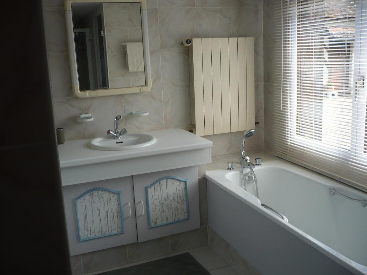 B&B Gilclau Saint-Martial-d'Artenset ภายนอก รูปภาพ
